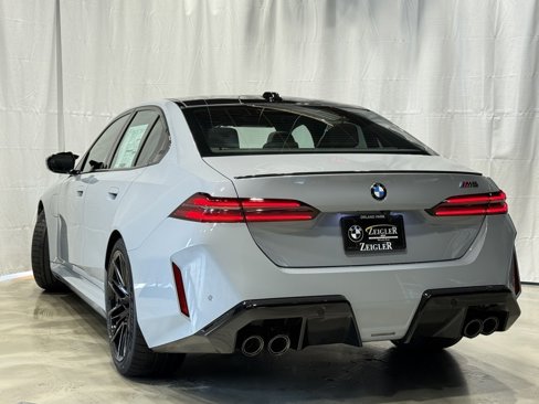 New 2026 BMW M5 w/ Executive Package image 9