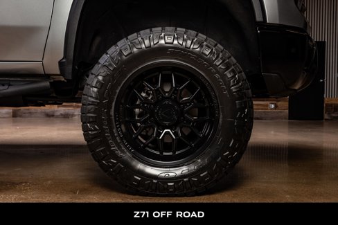Used 2025 Chevrolet Silverado 2500 LT w/ Trail Boss Package image 12