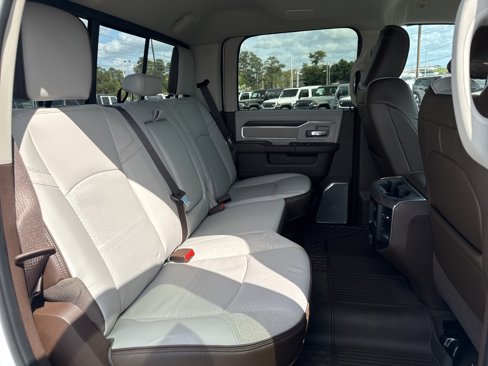New 2025 RAM 3500 Laramie image 18