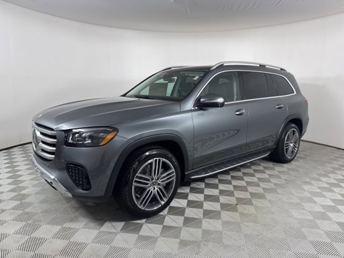 New 2026 Mercedes-Benz GLS 450 4MATIC image 3