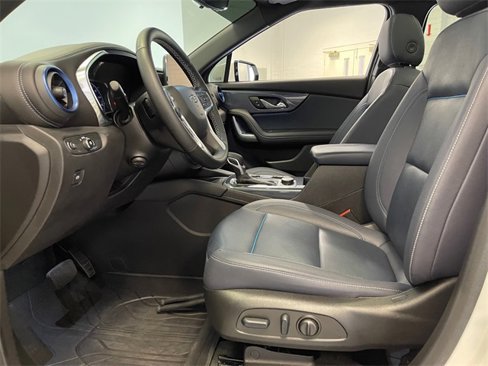 Used 2023 Chevrolet Blazer RS w/ Driver Confidence II Package image 5