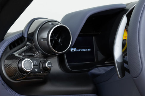Used 2022 Ferrari F8 Tributo image 32