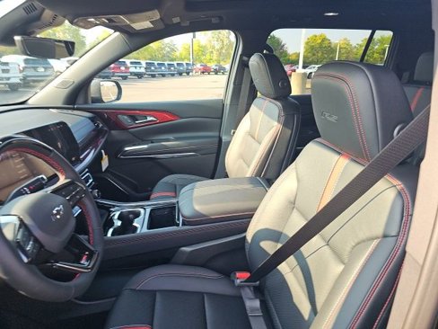 New 2026 Chevrolet Traverse RS w/ LPO, Floor Liner Package image 20