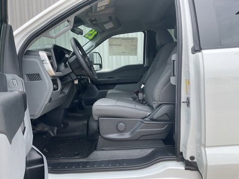 New 2025 Ford F350 XL image 9