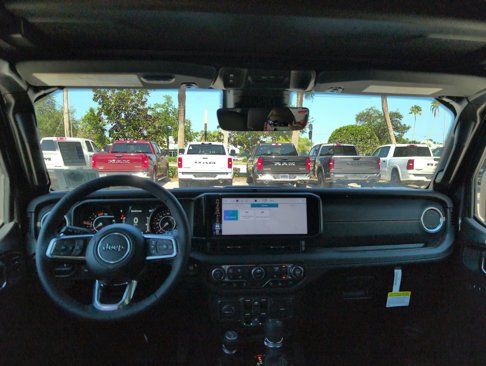 New 2025 Jeep Wrangler Sahara w/ Safety Group image 28
