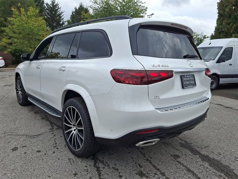 New 2026 Mercedes-Benz GLS 580 4MATIC image 8