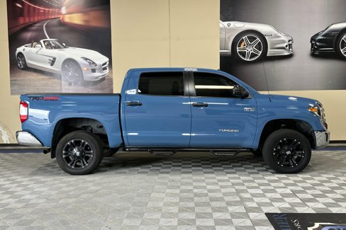 Used 2018 Toyota Tundra SR5 image 3