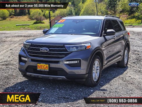 Used 2021 Ford Explorer XLT w/ Equipment Group 202A image 2