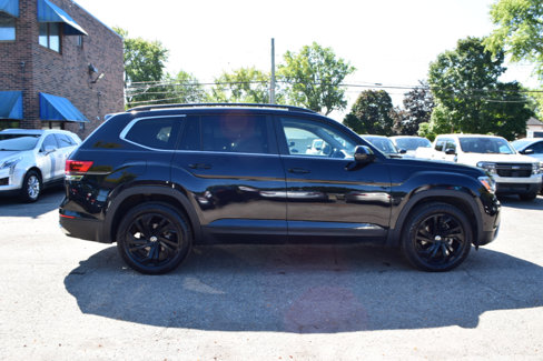 Used 2022 Volkswagen Atlas SE image 6