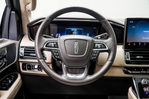 Used 2024 Lincoln Navigator Reserve w/ Monochromatic Package image 15