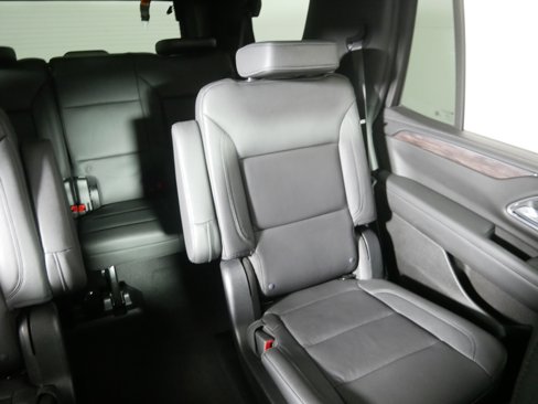 Certified 2023 Chevrolet Tahoe Z71 w/ Luxury Package image 14