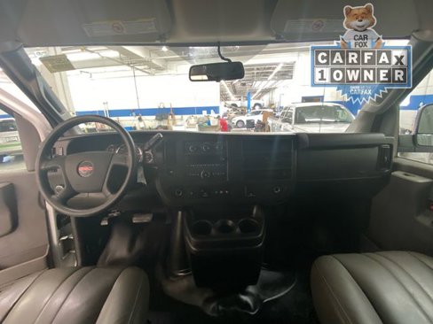 Used 2019 GMC Savana 2500 image 23