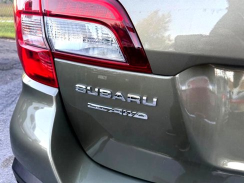 Used 2018 Subaru Outback 2.5i image 25