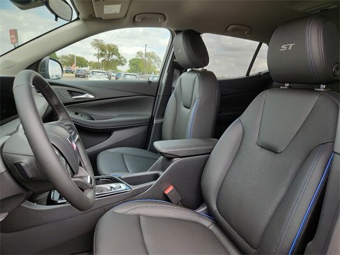 New 2026 Buick Encore GX Sport Touring w/ Advanced Technology Package image 8