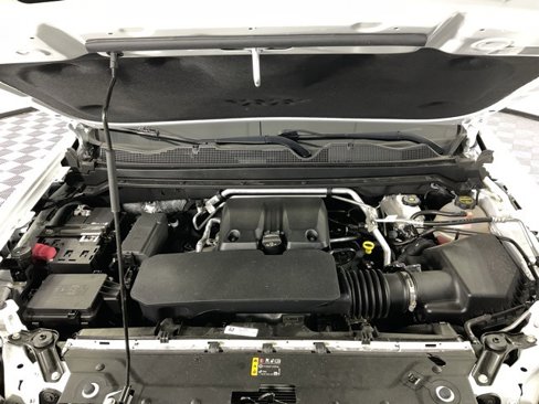 Used 2024 Chevrolet Colorado ZR2 w/ Technology Package image 40