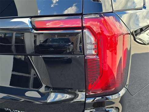 New 2026 GMC Yukon Elevation w/ Elevation Premium Package image 10