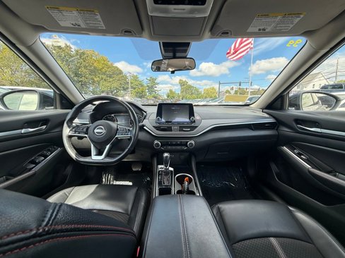 Used 2024 Nissan Altima 2.5 SR image 17