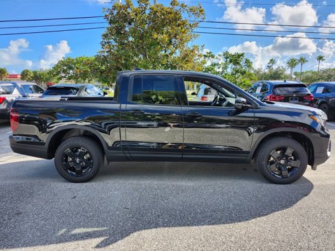 New 2026 Honda Ridgeline Black Edition image 13