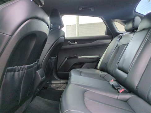 Used 2023 Kia K5 GT-Line image 12