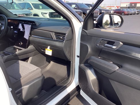 New 2026 GMC Terrain Elevation w/ LPO, Floor Liner Package image 28