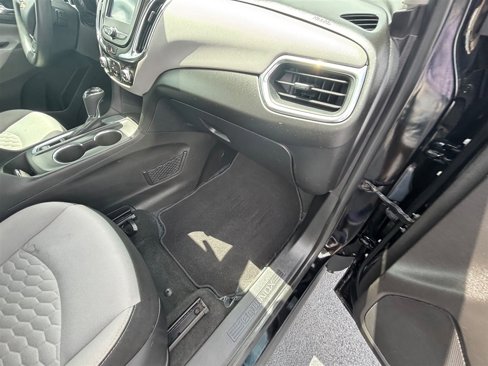 Used 2018 Chevrolet Equinox LS image 28