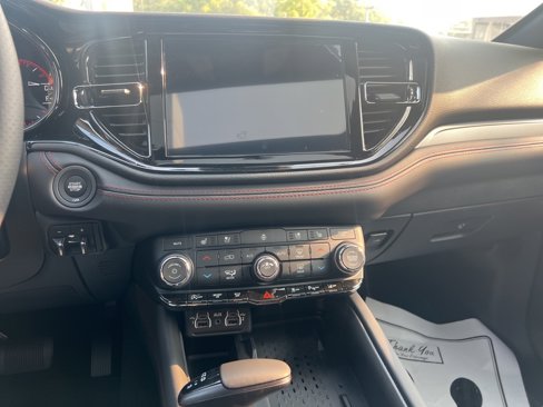 New 2025 Dodge Durango GT image 14