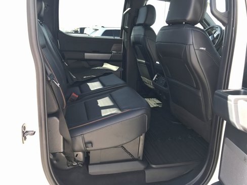 New 2025 Ford F150 Lariat w/ Equipment Group 502A High image 21