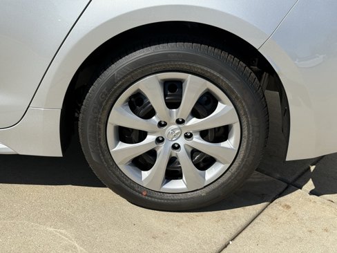 New 2026 Toyota Corolla LE image 7