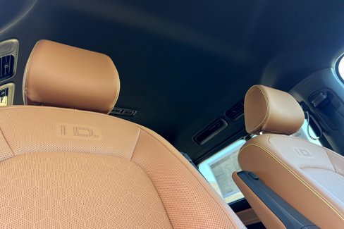 New 2025 Volkswagen ID. Buzz Pro S image 18