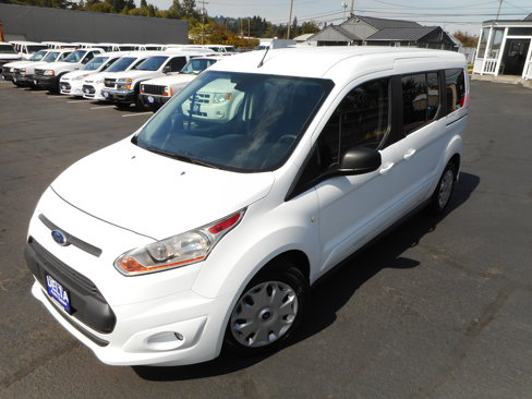 Used 2016 Ford Transit Connect XLT image 4