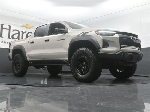New 2026 Chevrolet Colorado ZR2 w/ ZR2 Bison Edition image 2