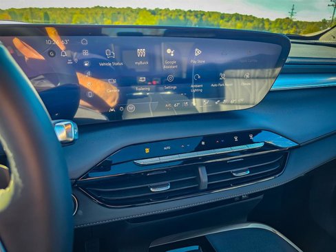 New 2026 Buick Enclave Avenir image 24