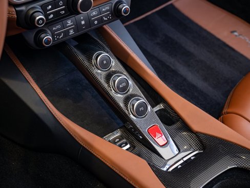 Used 2022 Ferrari Portofino M image 15