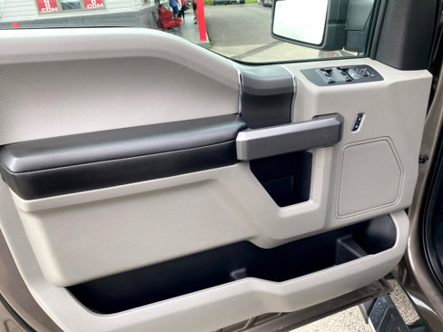 Used 2019 Ford F150 XLT w/ Equipment Group 302A Luxury image 13