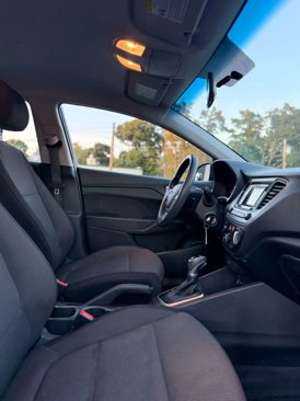 Used 2018 Hyundai Accent SE image 31