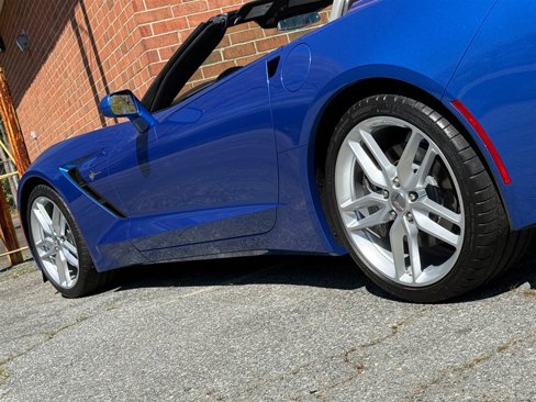 Used 2019 Chevrolet Corvette Stingray Convertible w/ Battery Protection Package image 25