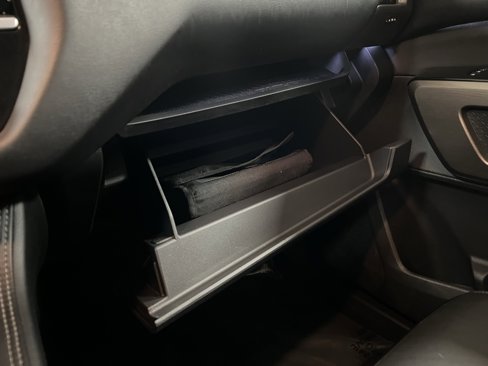 Used 2024 Nissan Pathfinder Platinum image 45