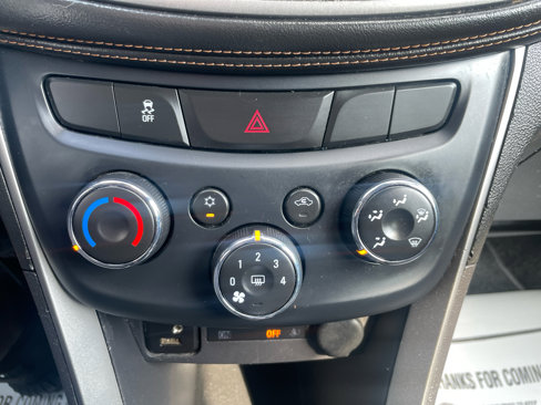 Used 2017 Chevrolet Trax LS image 20