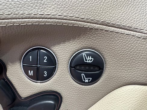 Used 2005 Mercedes-Benz SL 500 image 33