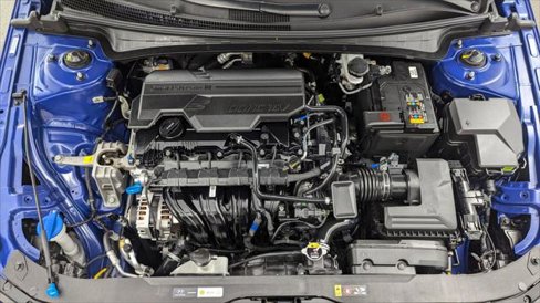 Used 2025 Hyundai Elantra Limited image 34