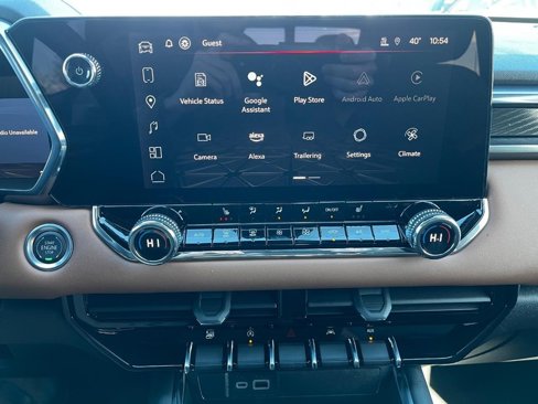 New 2025 GMC Canyon AT4 w/ Nightfall Edition image 16