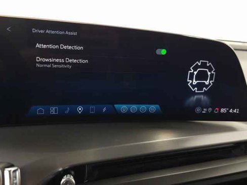 New 2026 Cadillac Vistiq Sport w/ LPO, Floor Liner Package image 23