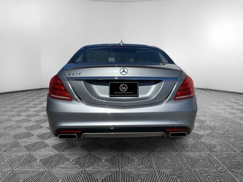 Used 2015 Mercedes-Benz S 550 Sedan image 7