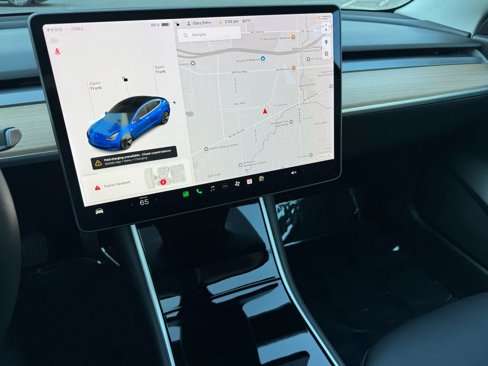 Used 2020 Tesla Model 3 Standard Range Plus image 32