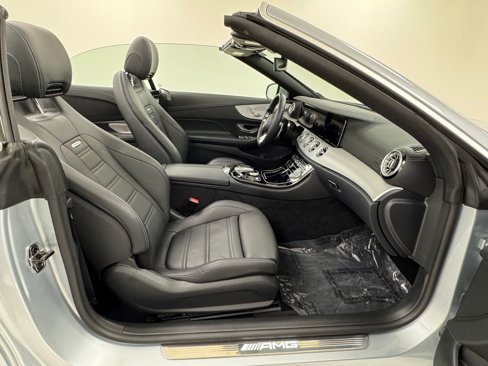 Used 2022 Mercedes-Benz E 53 AMG 4MATIC Cabriolet image 21