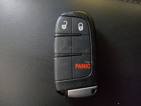 Used 2021 Dodge Durango SXT image 32