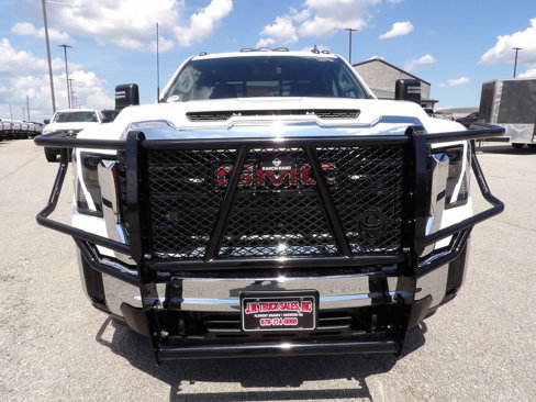 Used 2024 GMC Sierra 3500 Pro image 12