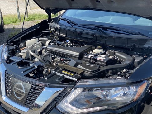Used 2020 Nissan Rogue SV image 17
