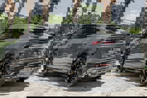 Used 2022 Lamborghini Urus image 4
