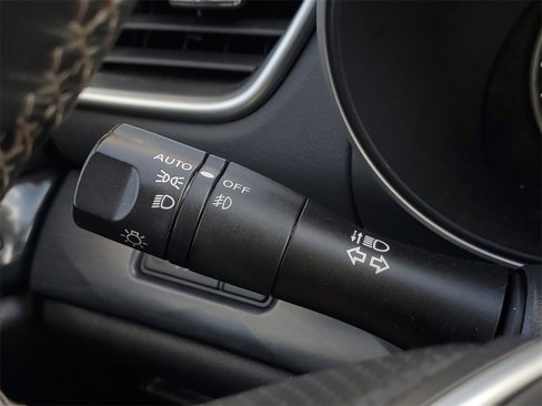 Used 2021 Nissan Maxima Platinum image 17